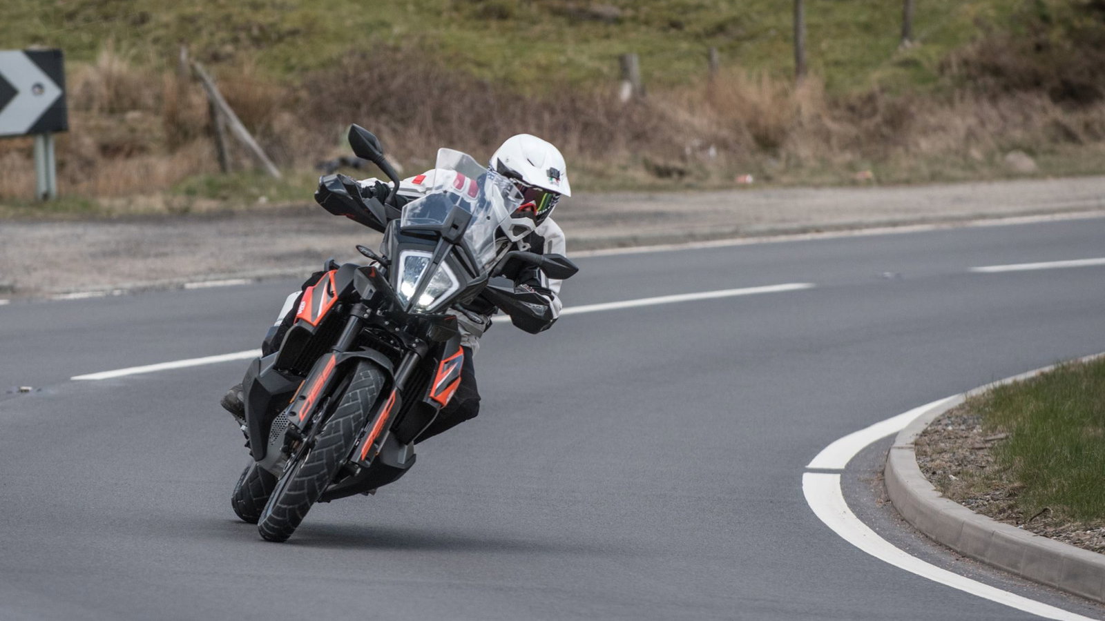890 Adventure Visordown Review